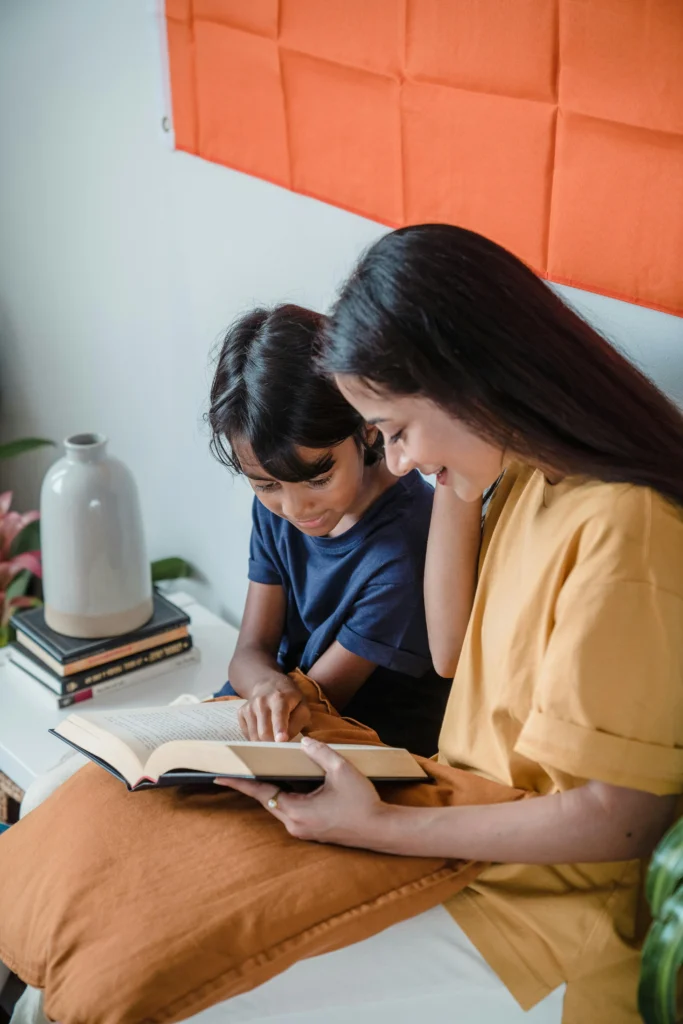 two children reading